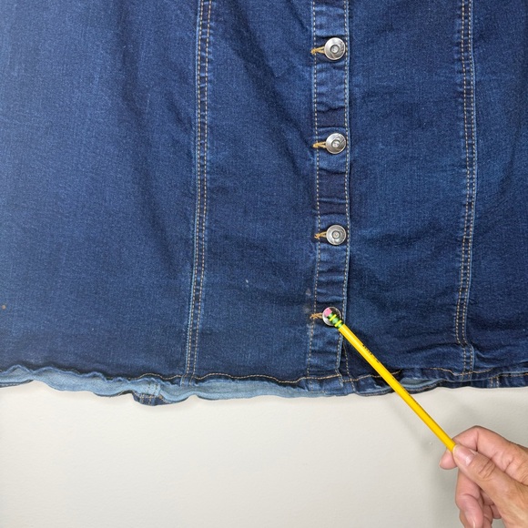 Classic Blue Denim Mini Skirt - Picture 3 of 11